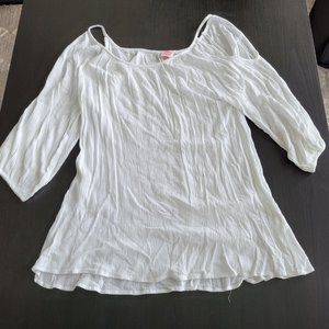 J&M women's white cold shoulder tunic